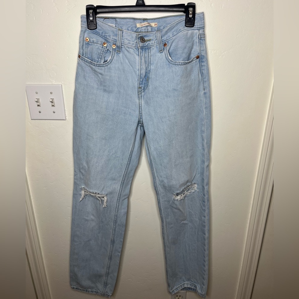 Levis Low Pro Straight